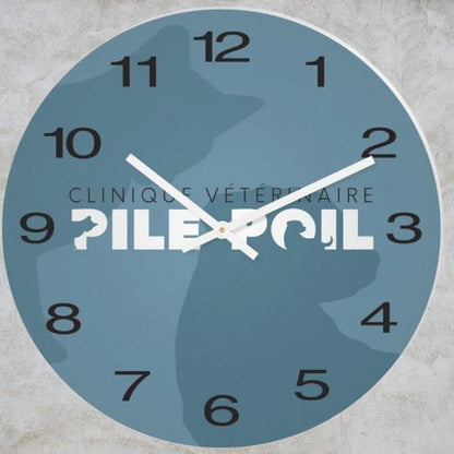 11 3/4" Horloge murale ronde en acrylique blanc 1/8" quadrichromie