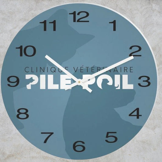 11 3/4" Horloge murale ronde en acrylique blanc 1/8" quadrichromie