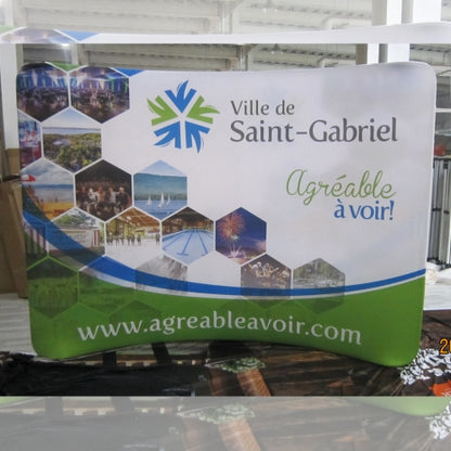 TUBE KIOSK - CURVED 8'