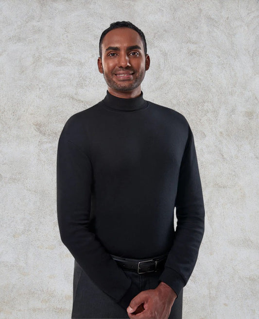 Tricot à manches longues de style classique avec col roulé