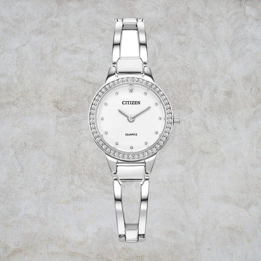Montre-bracelet Citizen Quartz Classic personnalisable pour femme avec cadran blanc et accents de cristal EZ7011-88A)