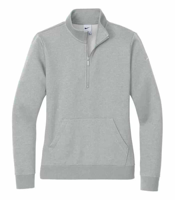 NIKE CHANDAIL À DEMI-GLISSIÈRE MOLLETON CLUB AVEC SWOOSH À LA MANCHE POUR FEMMES. NKDX6720