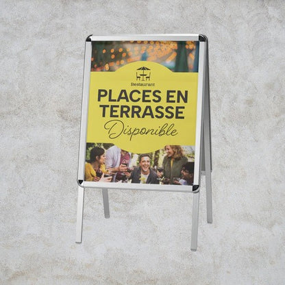 Panneaux sur pieds en aluminium